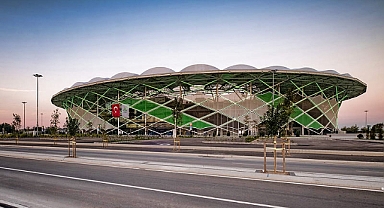 Sakaryaspor Play-Off'a yakın olan taraf! Mustafa Anzele'nin kaleminden...