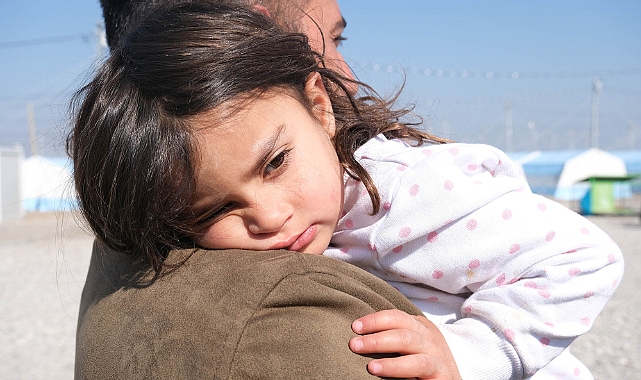 Büyükşehir deprem çocuklarının yüzünde tebessüm oldu